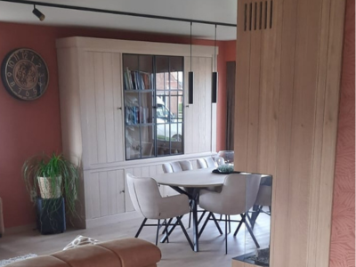 COREtec vloer woonkamer - Spanplafond gebroken wit mat